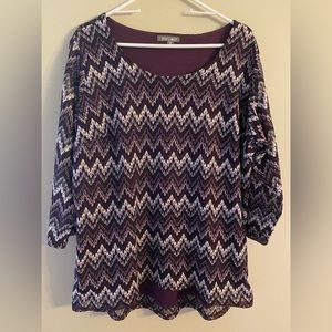 Woman’s size 2 3/4 length sleeve Roz and Ali purple/black blouse from dress barn